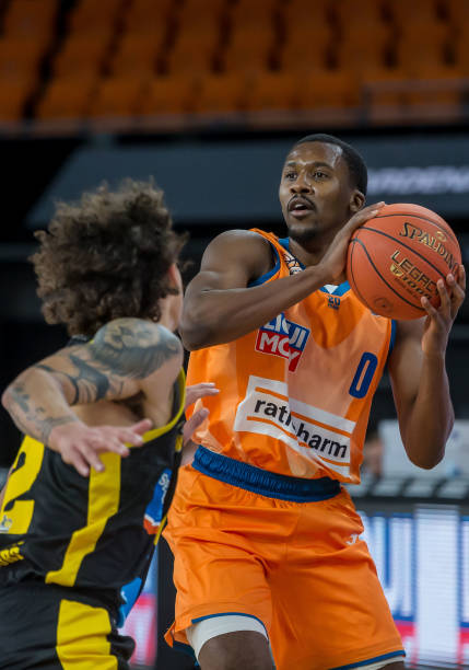 狡猾的防守 狡猾的防守